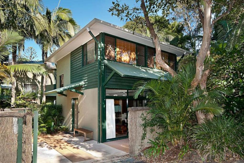 Byron Bay Villa | Palm Villa