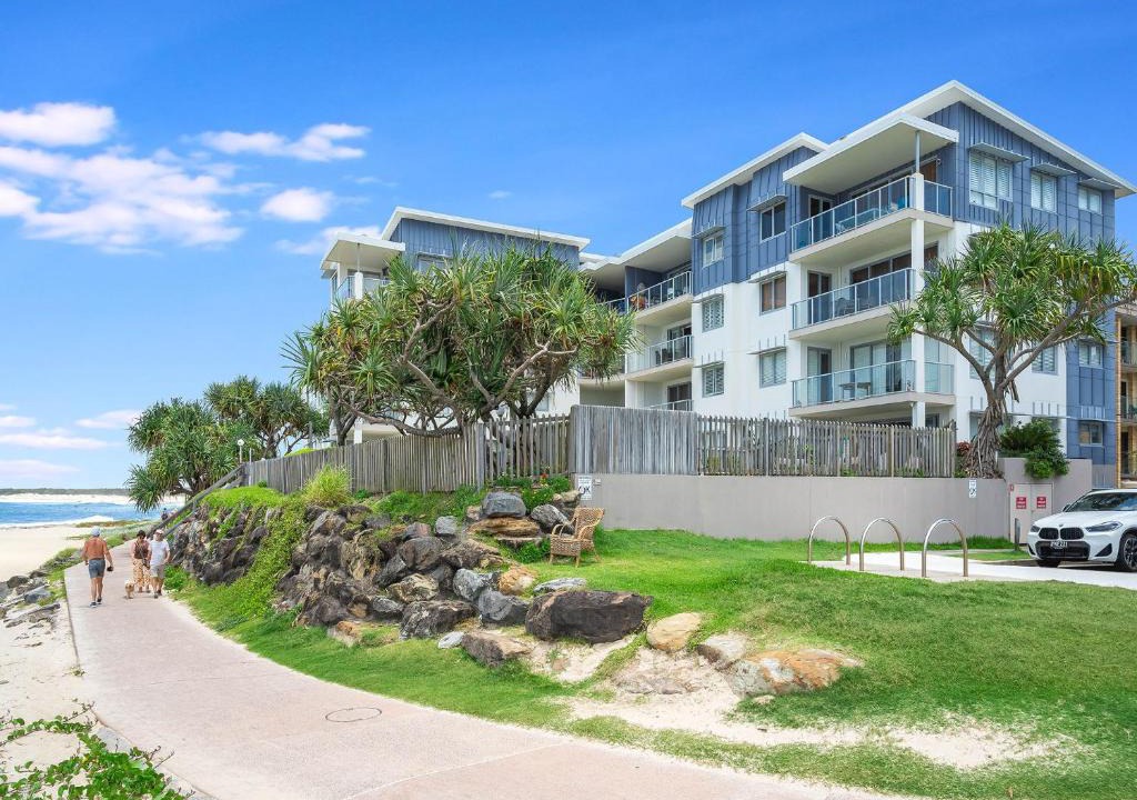 Kings Beach Apartment | Pandanus Court