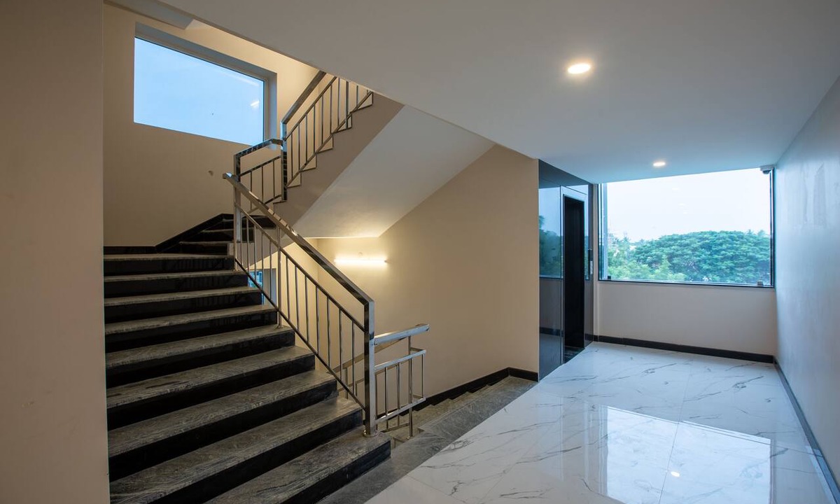 Lalgudi Hotel | PARKKAVAN TOWERS