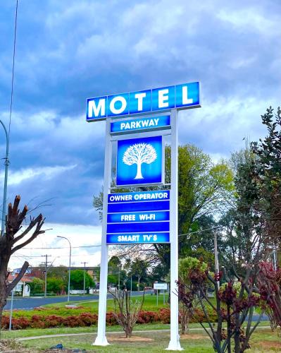 Queanbeyan Hotel | Parkway Motel