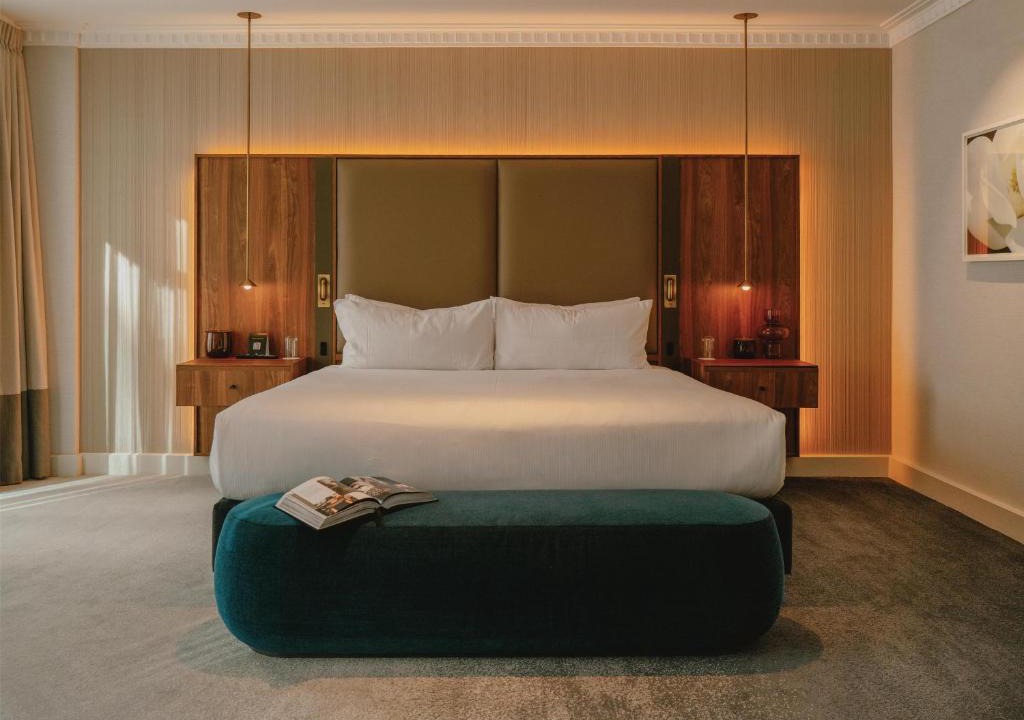 Perth Central Business District Hotel | Parmelia Hilton Perth