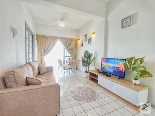 Taman Haji Zainal Apartment | PD Corus Nice Seaview Retreat Stay -2R1B up to 6 paxs