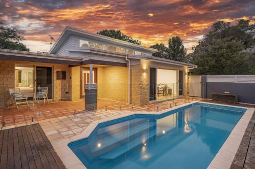 Dunsborough House | Peaceful Peron - outdoor pool, close to beach