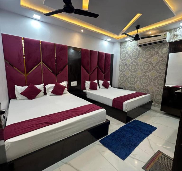 Allahabad Hotel | Peepal Tree Hotel & Banquet