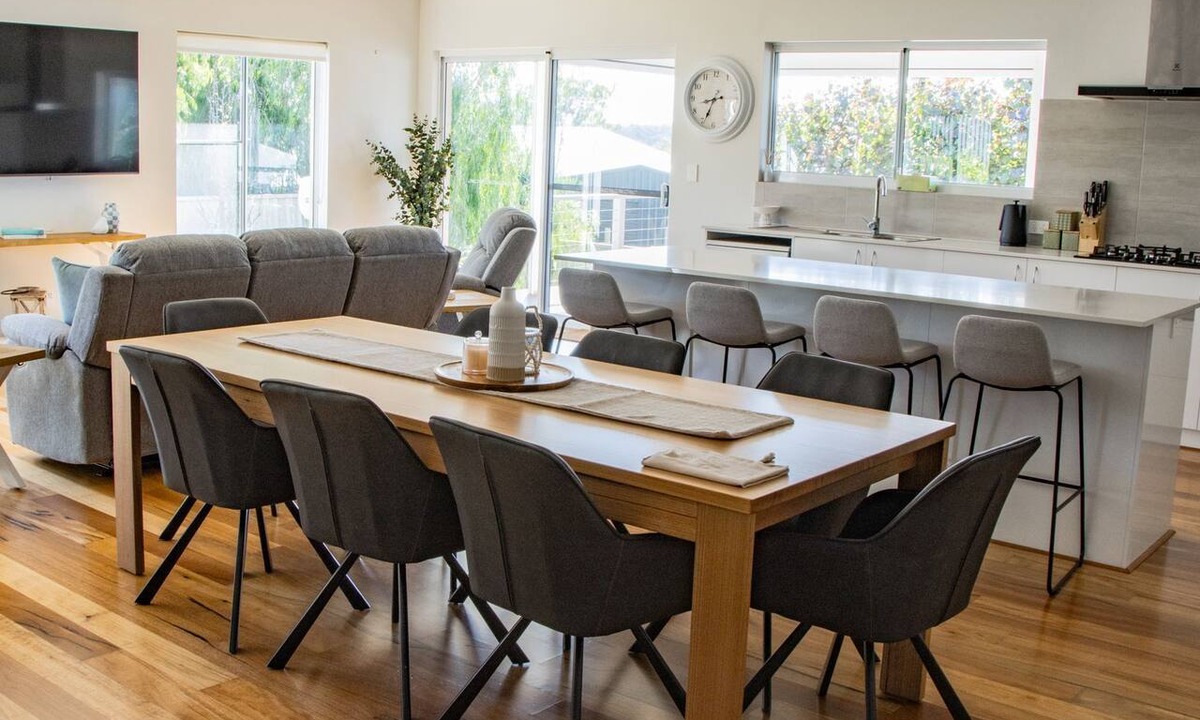 Peppermint Grove Beach House | Peppermint Rise - a luxurious retreat in Peppermint Grove Beach, WA.