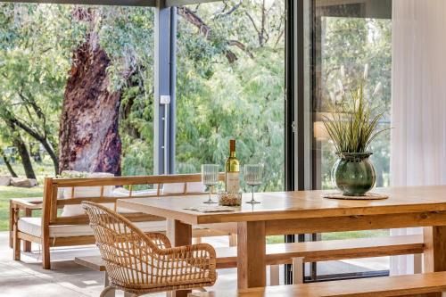 Quindalup House | Peppermint Retreat - perfect rural getaway