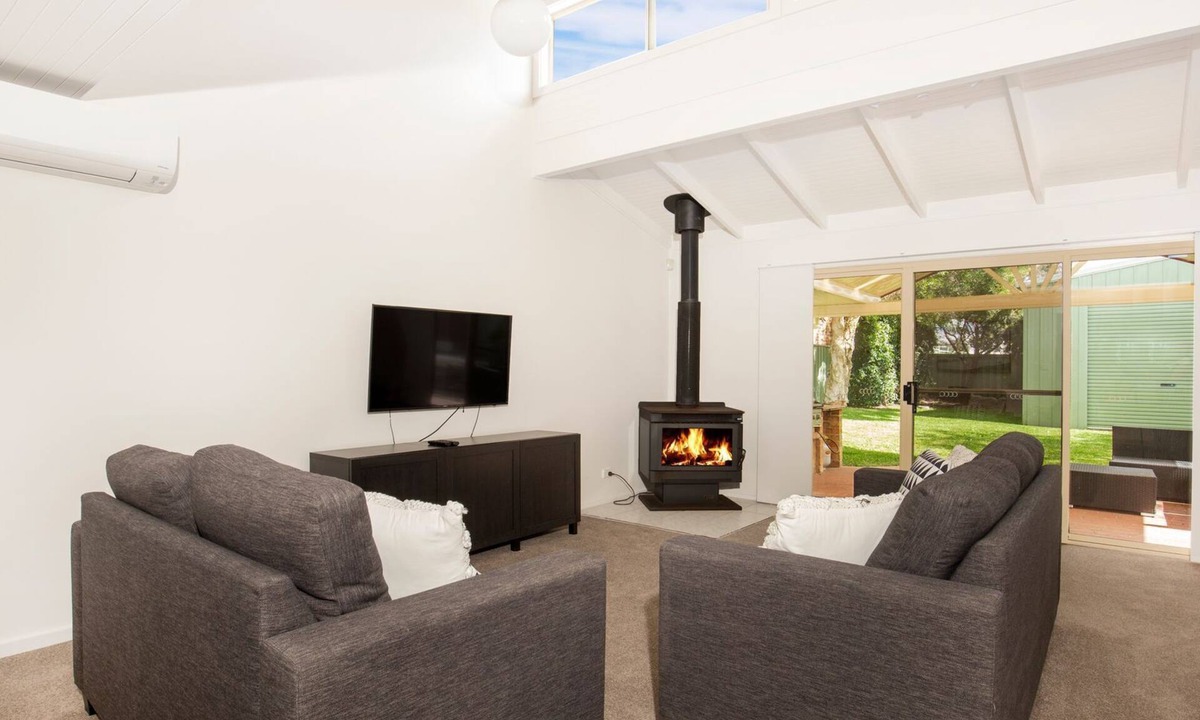 Callala Beach House | Peppertree Jervis Bay - Pet Friendly Beachfront with Sea Views
