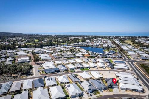 Dunsborough House | Pet-friendly. Bright and Spacious Dunsborough Home