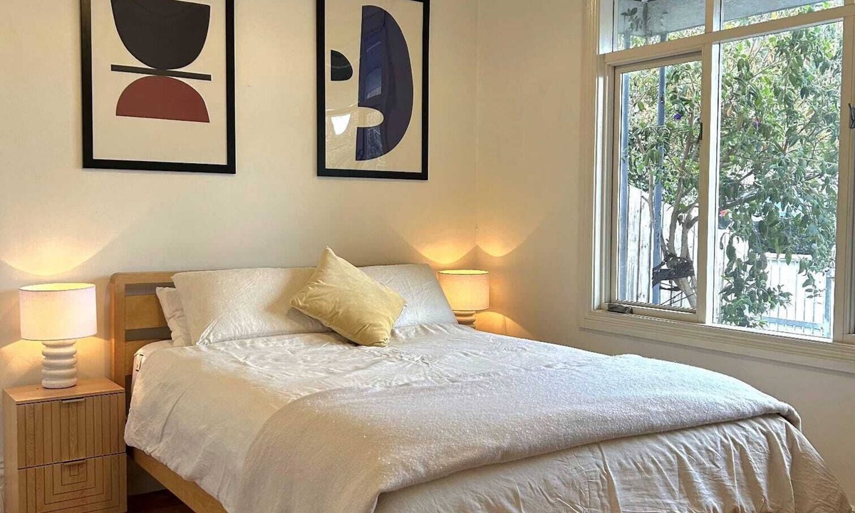 Kensington House | Pet-friendly three bedroom house in Kensington!