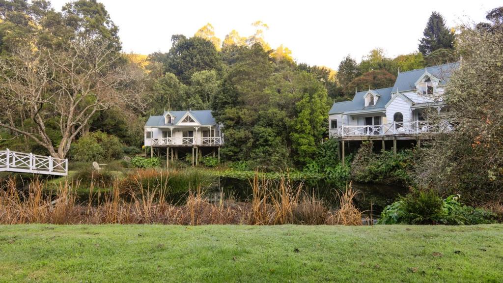 Apollo Bay Apartment | Plum Tree Cottage