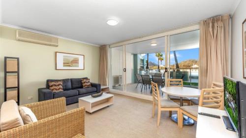 Ettalong Beach House | Pool Delight - Ettalong Beach Resort