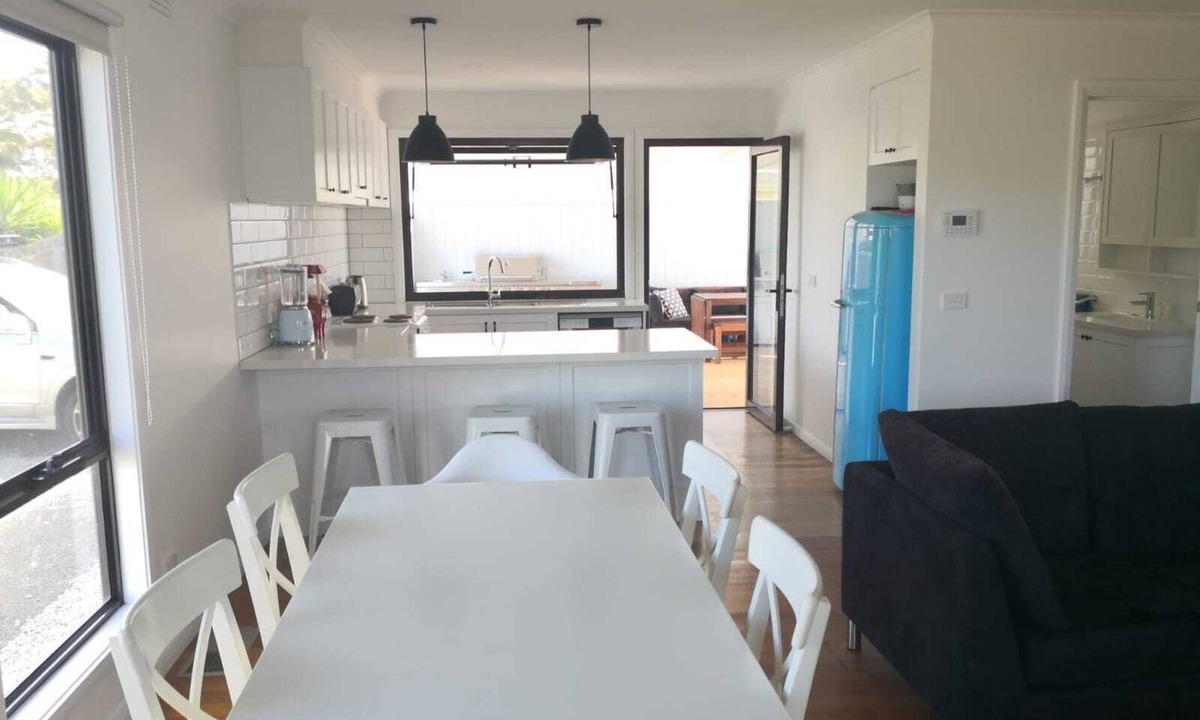 Portarlington House | Portarlington Beach House (great for families)