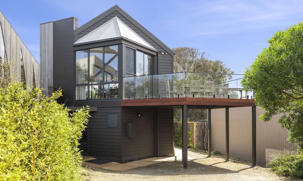 Surf Coast House | Position Perfect on Eaglerock Pde