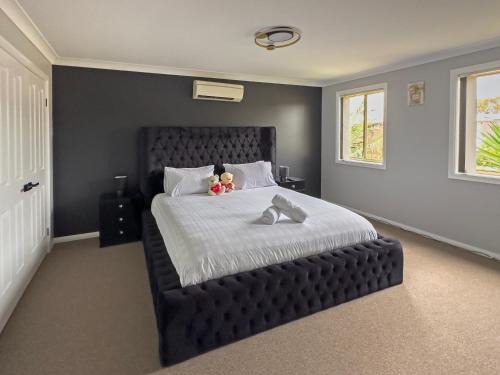Prestons Apartment | Prestons Dream Holiday 4 Bedroom