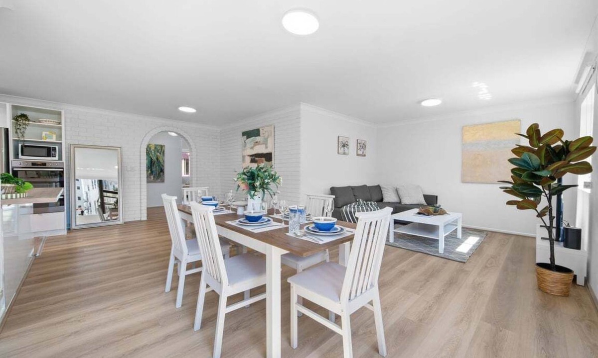 Toowong Apartment | Prime Riverside 3-BR/Mall, Park, All Transit &UQ