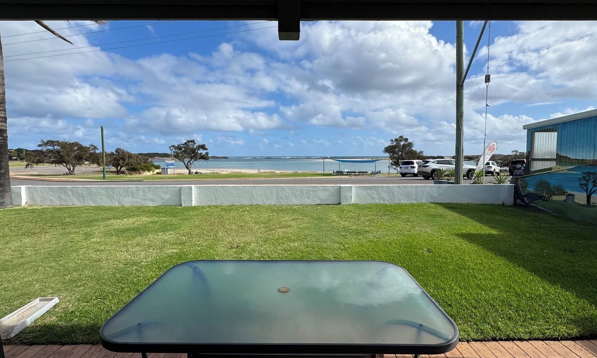 Kalbarri Apartment | Prime Waterfront Apartment 2 in Kalbarri, Views, Space and Location