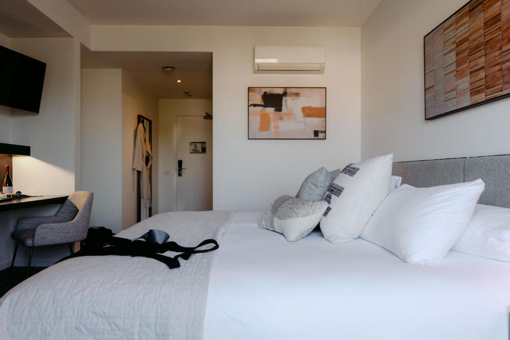 Essendon Apartment | Punthill Essendon