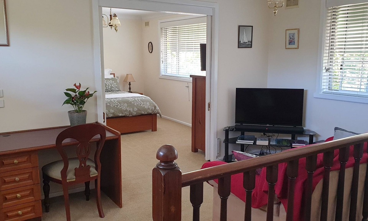 Forest Hill Bed & Breakfast | Quality B & B close to Blackburn Lake in Melbourne's Eastern Suburbs