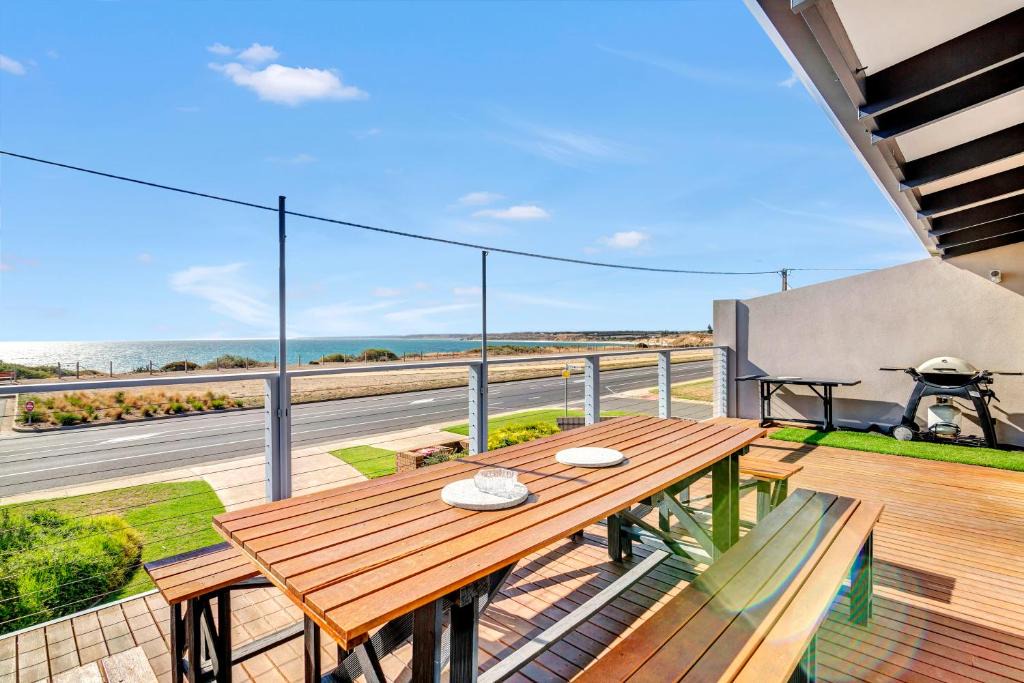 Aldinga Beach House | Queensland South - Aldinga Beach - C21 SouthCoast Holidays