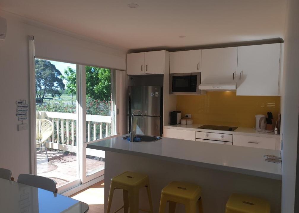 Yarra Glen Apartment | Race Course Apartments