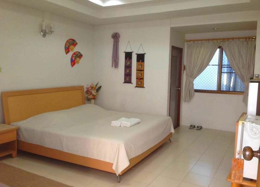 San Sai Apartment | Racha room