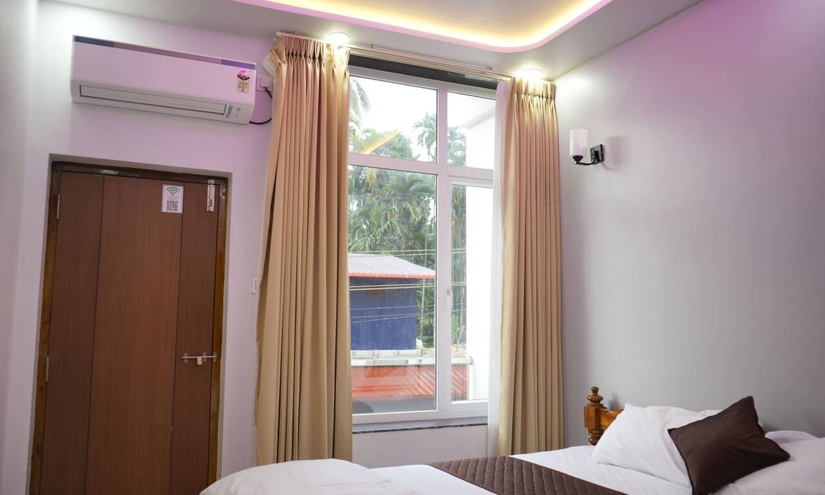 Honavar Cabin | RadhaKrishna Lodge