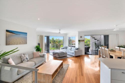 Rainbow Beach House | Rainbow Towers 2 Rainbow Beach