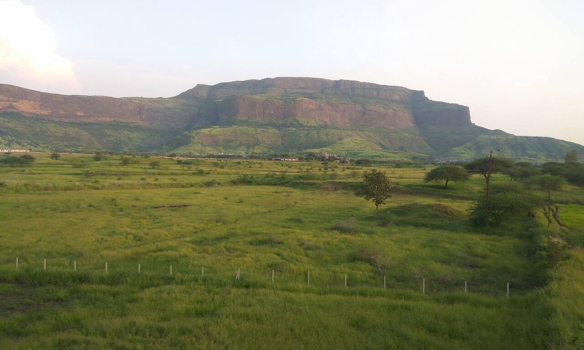 Pegalwadi Tryambak Hotel | Rajasthani Rajwadi Hotel & Restaurant