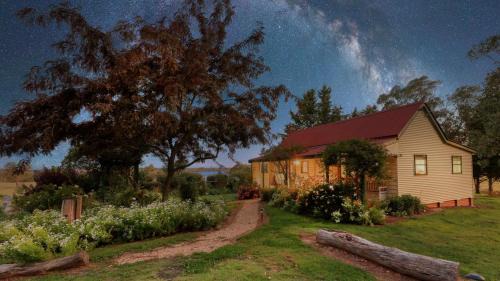Walcha House | Red Hill Cottage Walcha