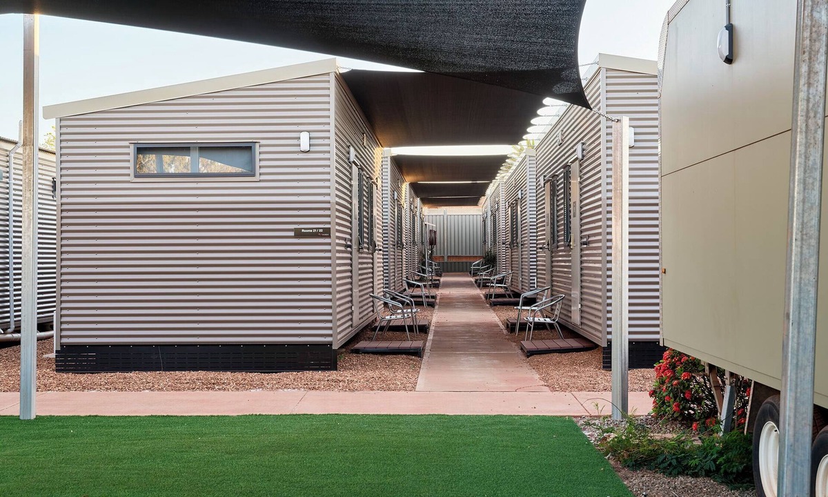 Newman Hotel | Red Sands Accommodation Newman