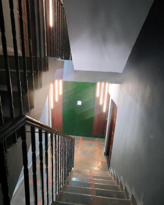 Panvel Bed & Breakfast | Redwing Peaceful Studio