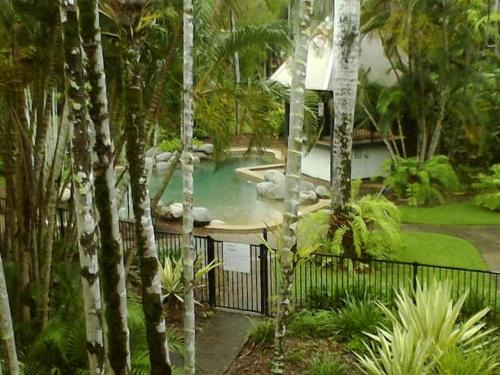 Port Douglas House | Reef Terraces on St Crispins
