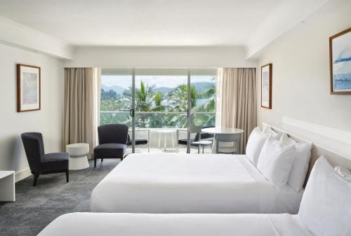 Hamilton Island Hotel | Reef View Hotel