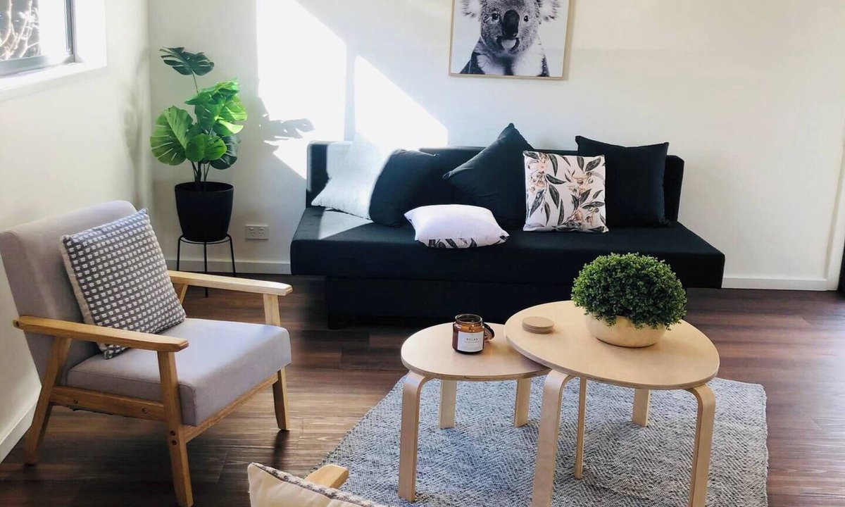 Aranda House | Refurbished + Modern Sought after location ~5 Star