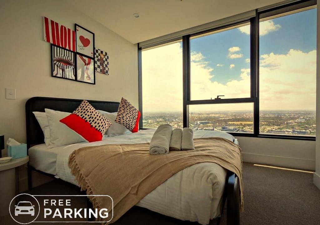 Melbourne Central Business District Apartment | Resort Style Melbourne Stay Near Queen Vic Market