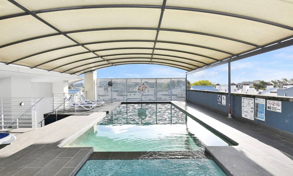 Chippendale Apartment | Retro Chippendale Stay - Pool & Gym Access