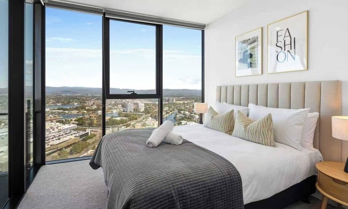 Broadbeach Apartment | River View High-Rise 1BR Apartment by GC Casino
