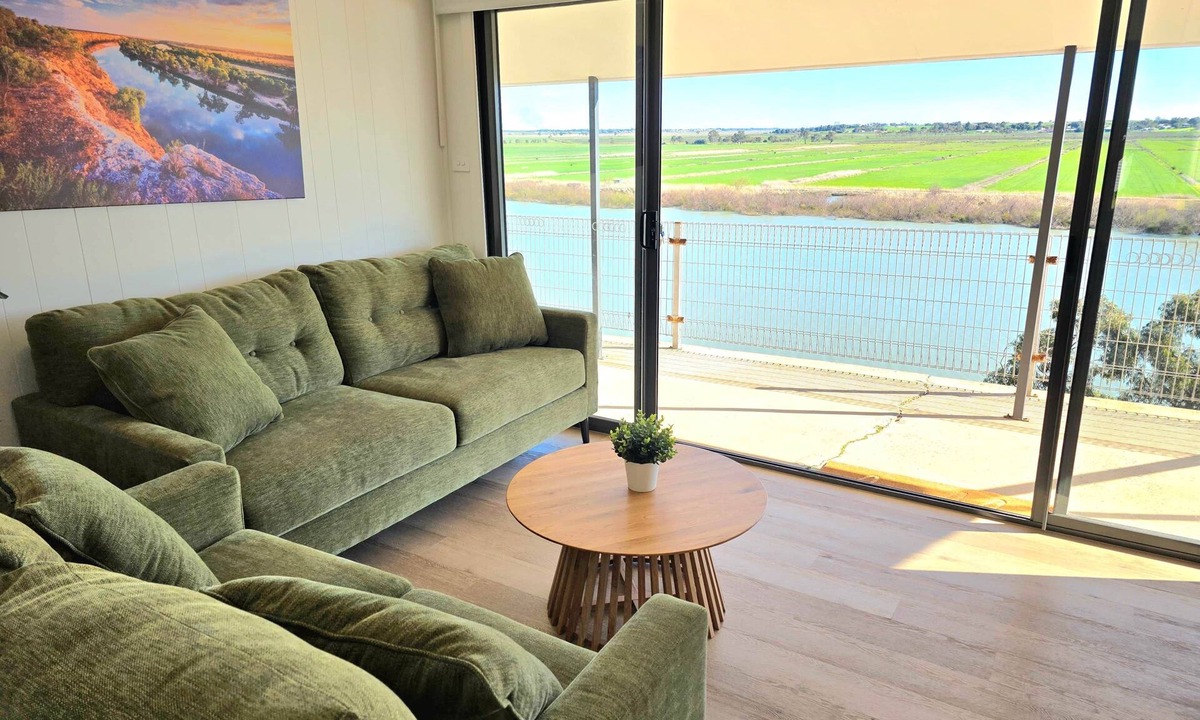 Seymour House | RiverBed Rise