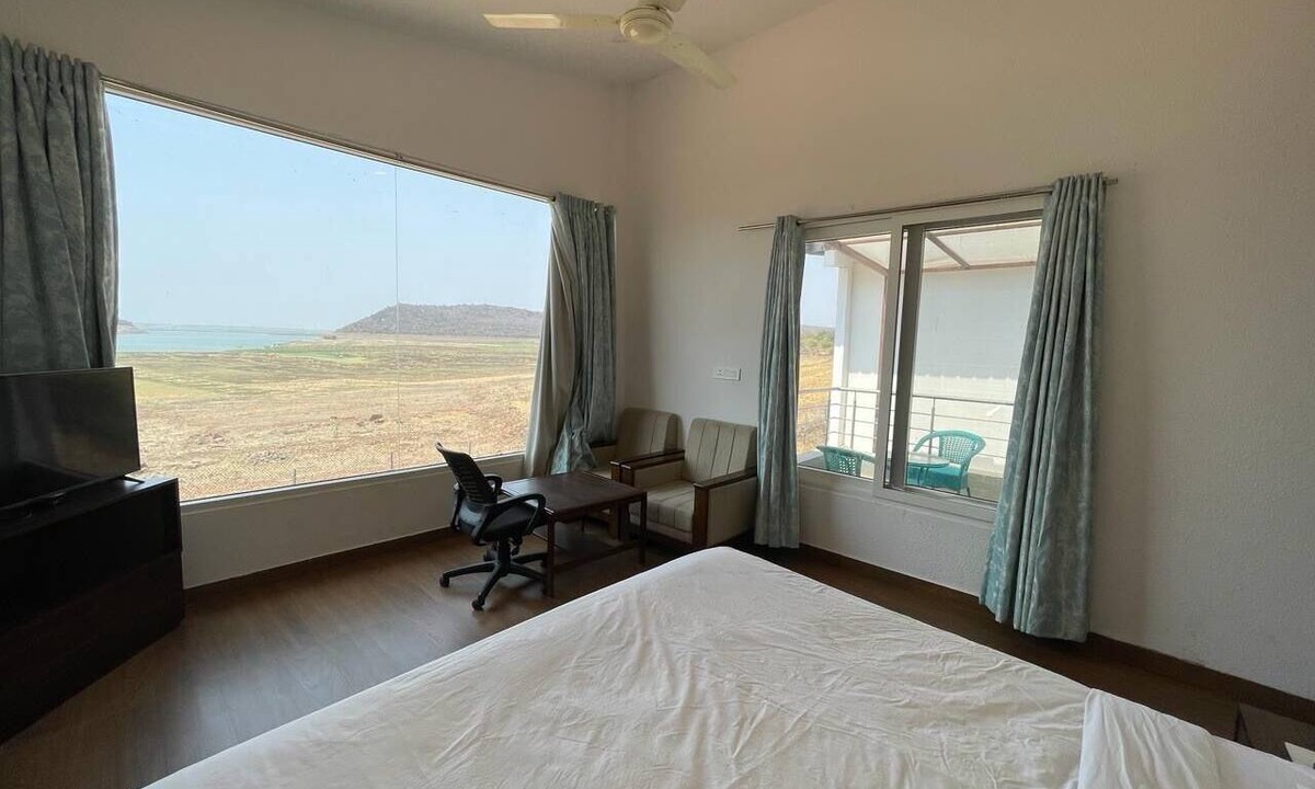 Nandikotkur Resort | Riverfront Mrugavani