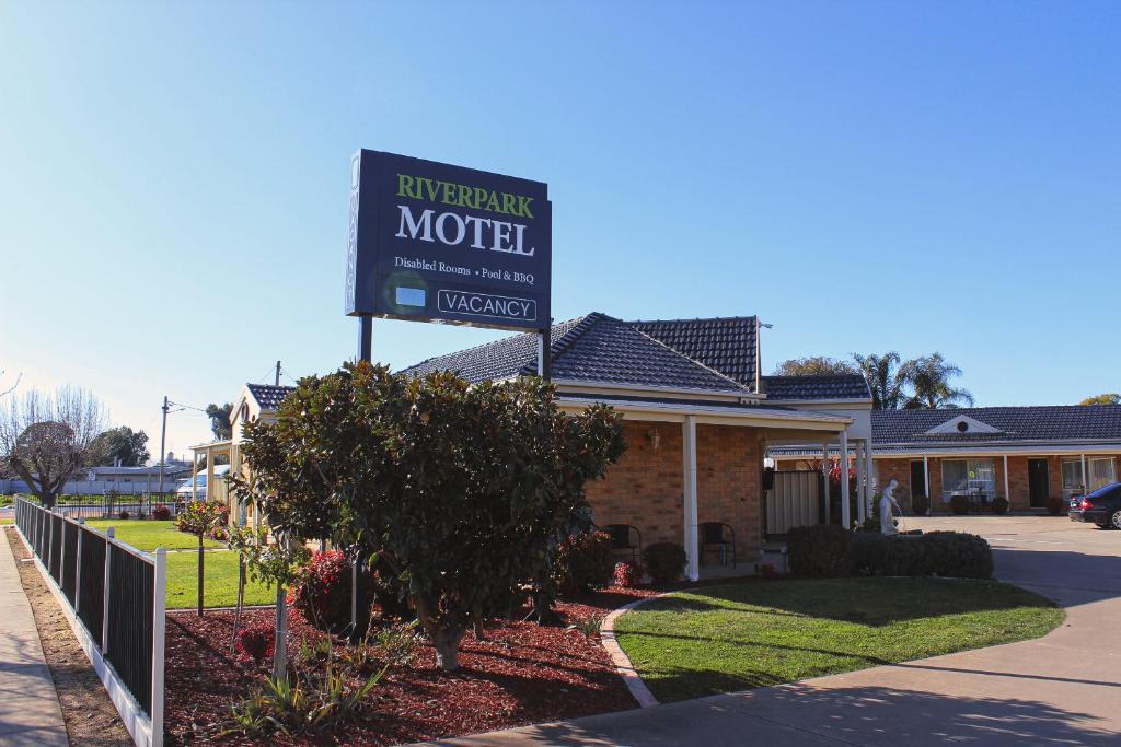 Moama Hotel | RiverPark Motel
