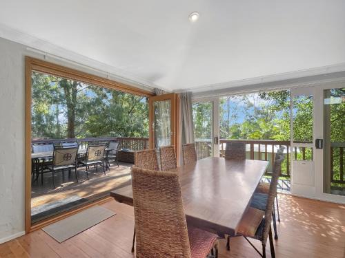 Mossy Point House | Riverside 3-Bed Townhouse with Spacious Deck