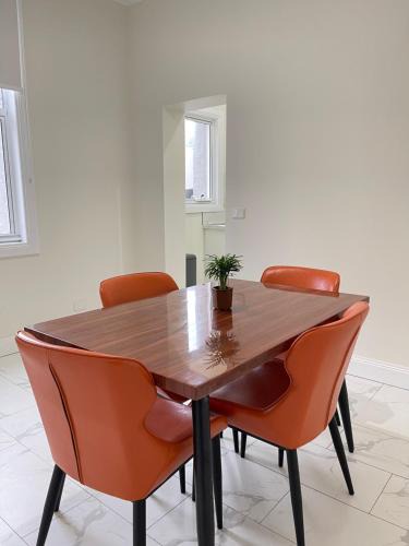 Cobram Hotel | Riverside Hotel