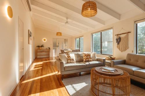 Moffat Beach House | Roderick Beach House Pet Friendly