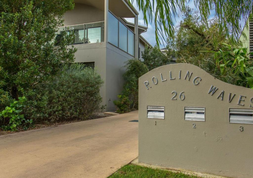 Merimbula House | Rolling Waves No 2