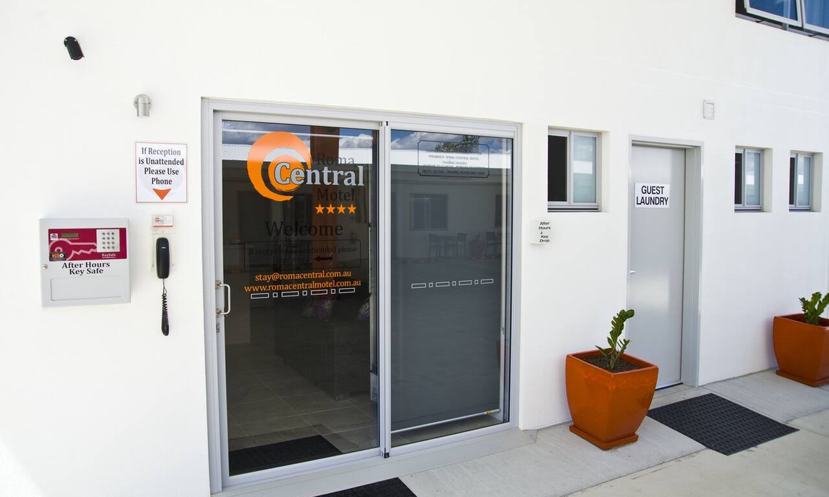 Roma Hotel | Roma Central Motel