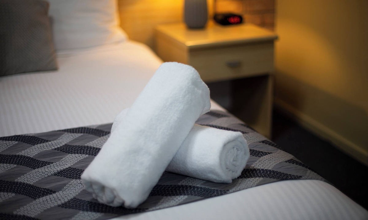 Coffs Harbour Hotel | Romantic King Spa Suite Perfect for Couples in Coffs Harbour