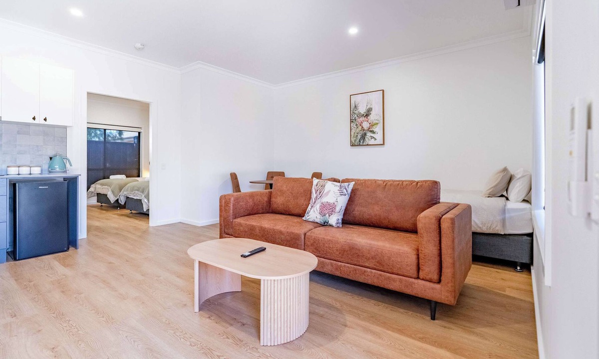 Dubbo Apartment | Ropa Accessible Suite - Luxe Stay in Dubbo 15