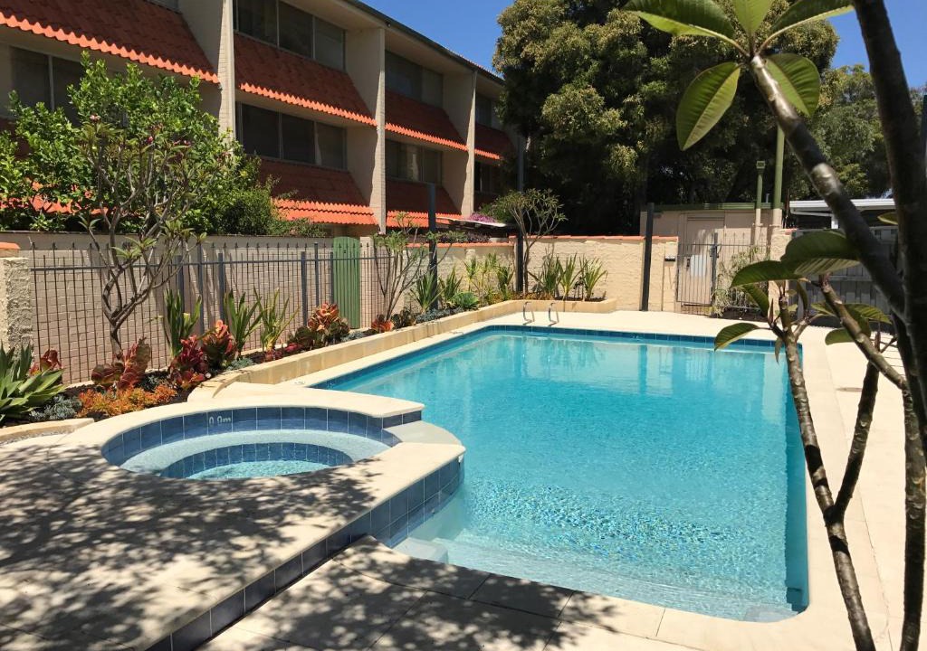 Shenton Park Apartment | Rosalie 46