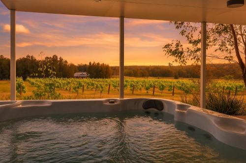 Pokolbin House | Rose at the Vineyard