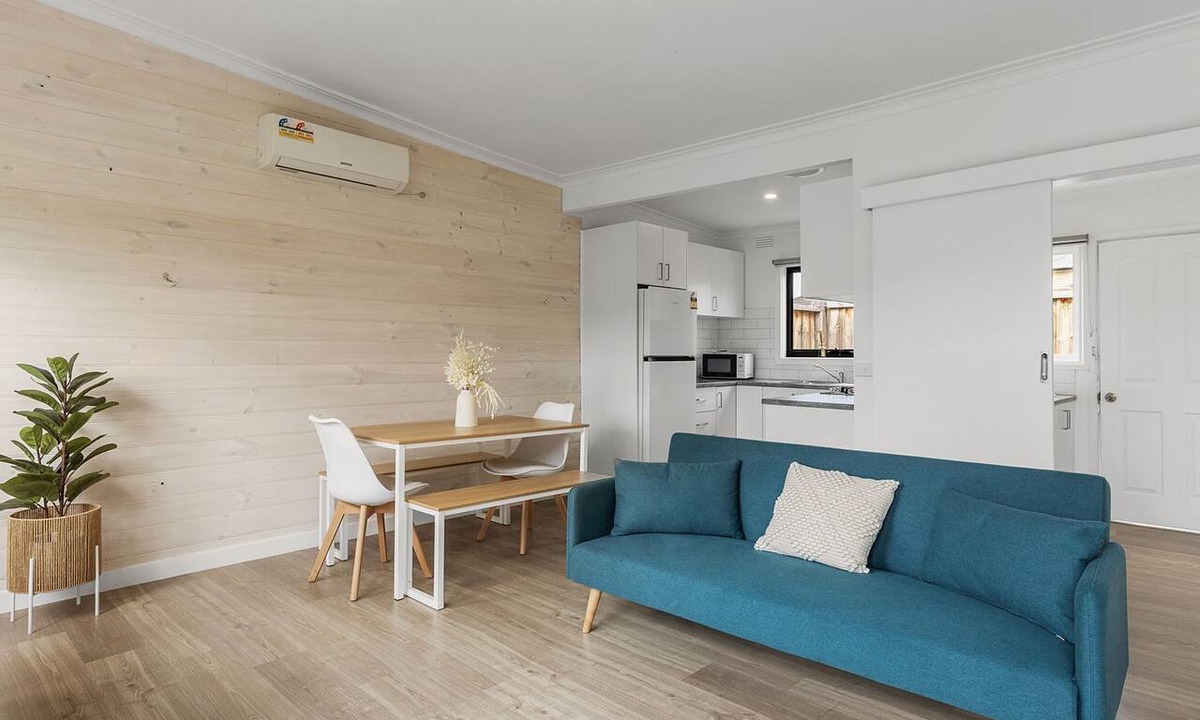 Capel Sound Apartment | Rosebud Beachfront Haven Coastal Bliss Five